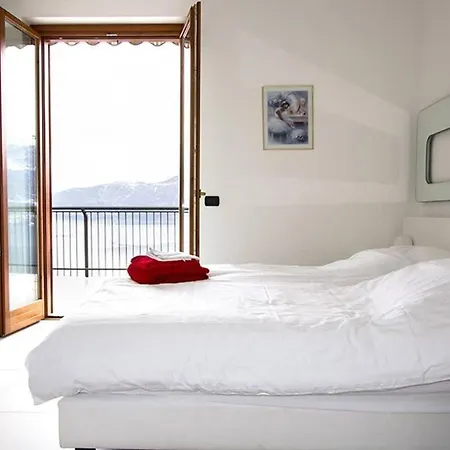 Apartment Sopra Il Lago 113 *